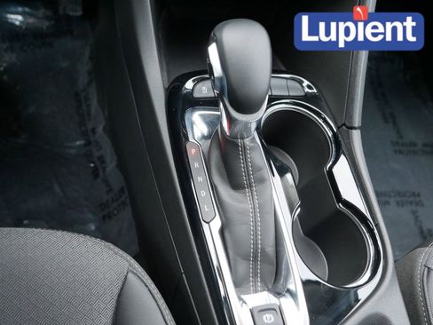 Used 2024 Buick Encore GX Preferred image 19