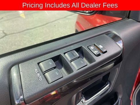 Used 2021 Toyota 4Runner Venture w/ Moonroof Package AWD/4WD image 18