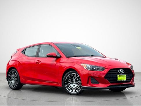 Used 2019 Hyundai Veloster 2.0 FWD image 2