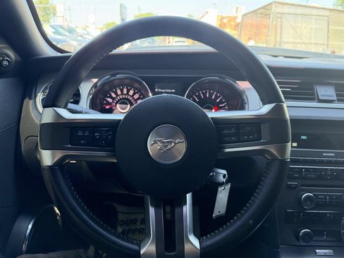 Used 2014 Ford Mustang Premium RWD image 15