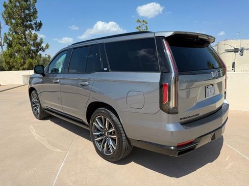 Used 2021 Cadillac Escalade Sport Platinum AWD/4WD image 5