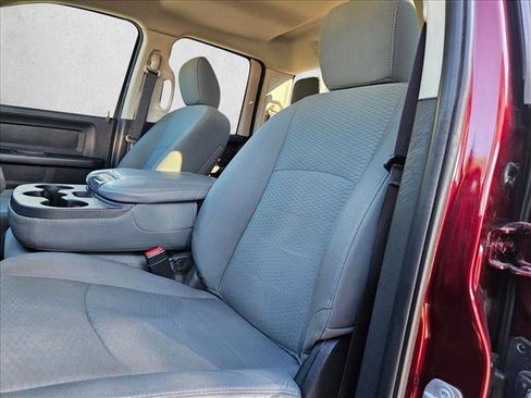 Used 2018 RAM 1500 Express w/ Express Value Package image 19