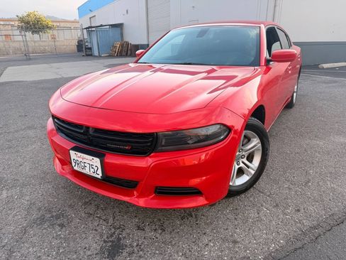 Used 2022 Dodge Charger SXT RWD image 12