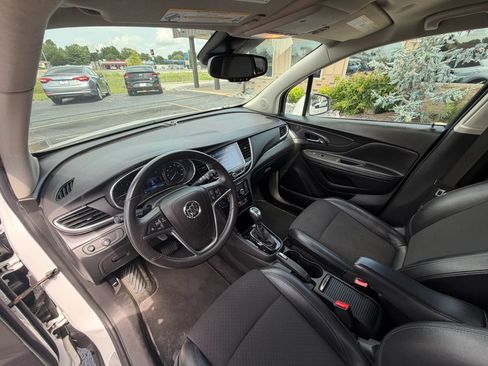 Used 2020 Buick Encore Preferred w/ Safety Package AWD/4WD image 18
