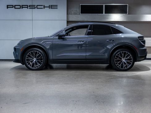 Certified 2025 Porsche Macan Electric RWD image 2