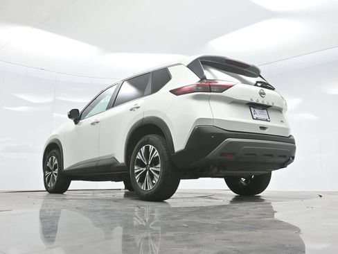 Used 2023 Nissan Rogue SV FWD image 63