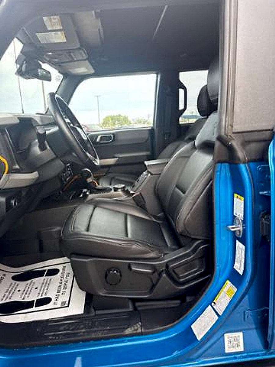 Used 2023 Ford Bronco Badlands AWD/4WD image 12