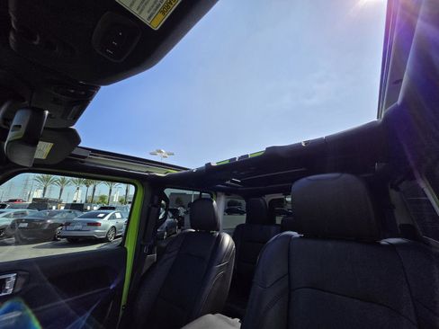 Certified 2021 Jeep Wrangler Unlimited Sahara image 26