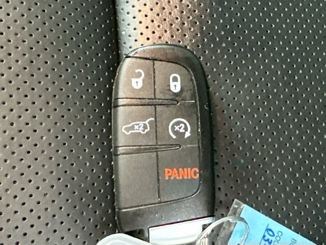 Used 2023 Dodge Durango GT AWD/4WD image 18
