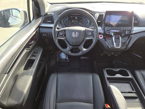 Used 2023 Honda Odyssey Touring image 23