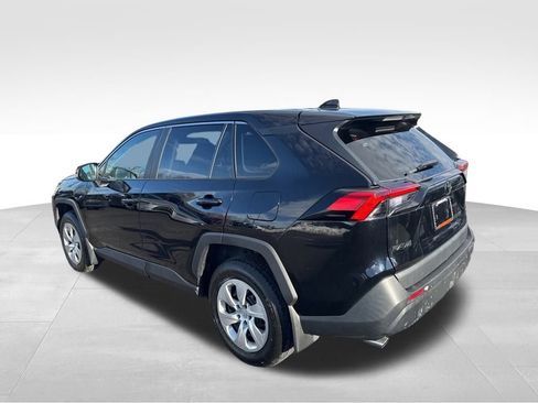 Used 2023 Toyota RAV4 LE image 3