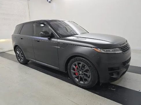 Used 2023 Land Rover Range Rover Sport SE AWD/4WD image 1