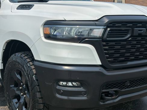 Used 2025 RAM 1500 Warlock AWD/4WD image 3
