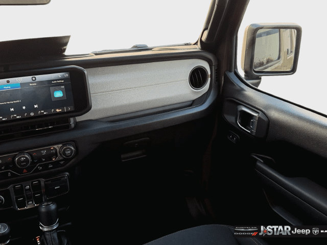 Used 2026 Jeep Wrangler Unlimited Sport AWD/4WD image 17