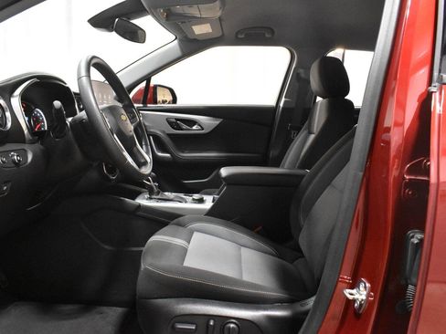 Used 2025 Chevrolet Blazer LT AWD/4WD image 7