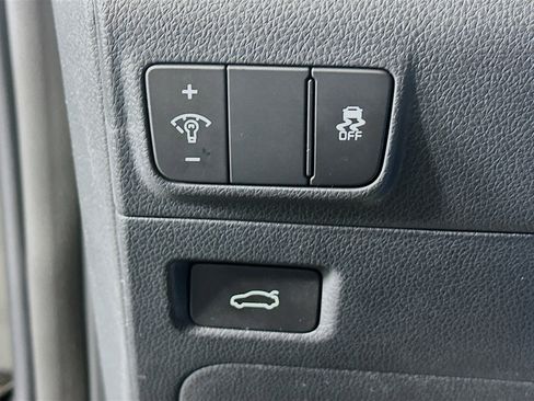 Used 2025 Kia K5 LXS image 17