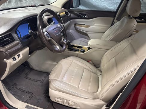 Used 2017 GMC Acadia Denali w/ Technology Package AWD/4WD image 11
