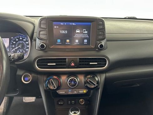 Used 2018 Hyundai Kona SEL w/ SEL Tech Package 02 image 21