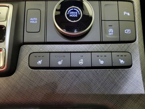 Used 2024 Hyundai Palisade Limited image 12