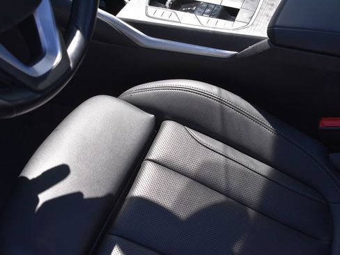 Used 2024 BMW 330e RWD image 12