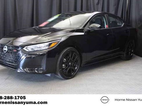 Certified 2025 Nissan Sentra SR w/ Midnight Edition image 3