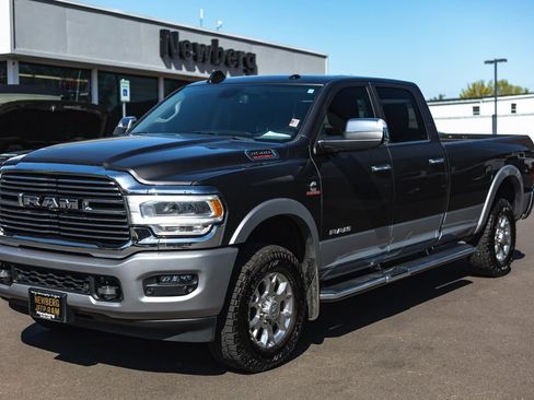 Used 2020 RAM 3500 Laramie AWD/4WD image 6