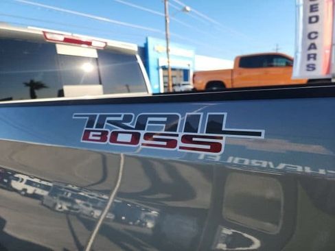 New 2026 Chevrolet Silverado 1500 LT Trail Boss w/ LT Trail Boss Premium Package AWD/4WD image 16