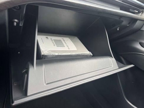 Used 2025 Nissan Murano SL image 32