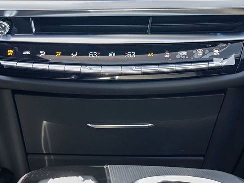 New 2026 Cadillac Lyriq Luxury w/ LPO, Floor Liner Package AWD/4WD image 22