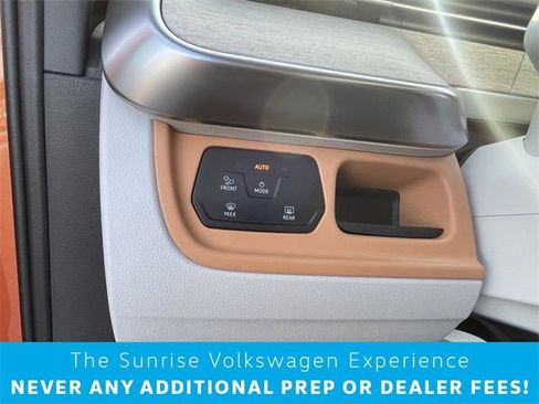 New 2025 Volkswagen ID. Buzz 1st Edition image 27