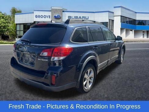Used 2014 Subaru Outback 2.5i Limited w/ Moonroof Package AWD/4WD image 5
