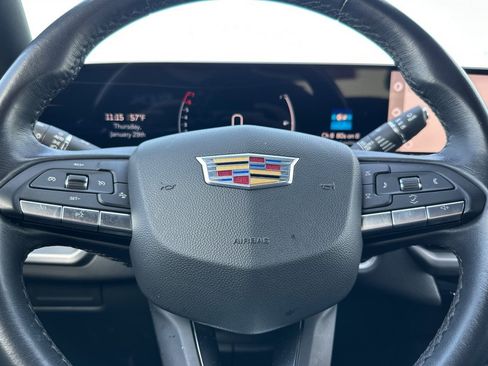 Certified 2024 Cadillac XT4 Premium Luxury image 35