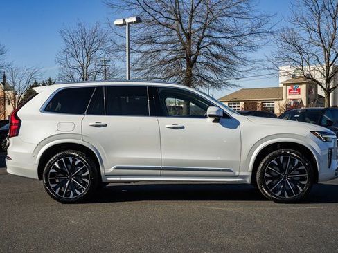 New 2026 Volvo XC90 B6 Ultra w/ Protection Package Premier image 4
