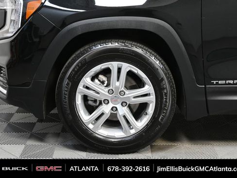 Certified 2024 GMC Terrain SLE image 33