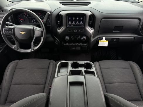 Used 2022 Chevrolet Silverado 1500 Custom RWD image 10