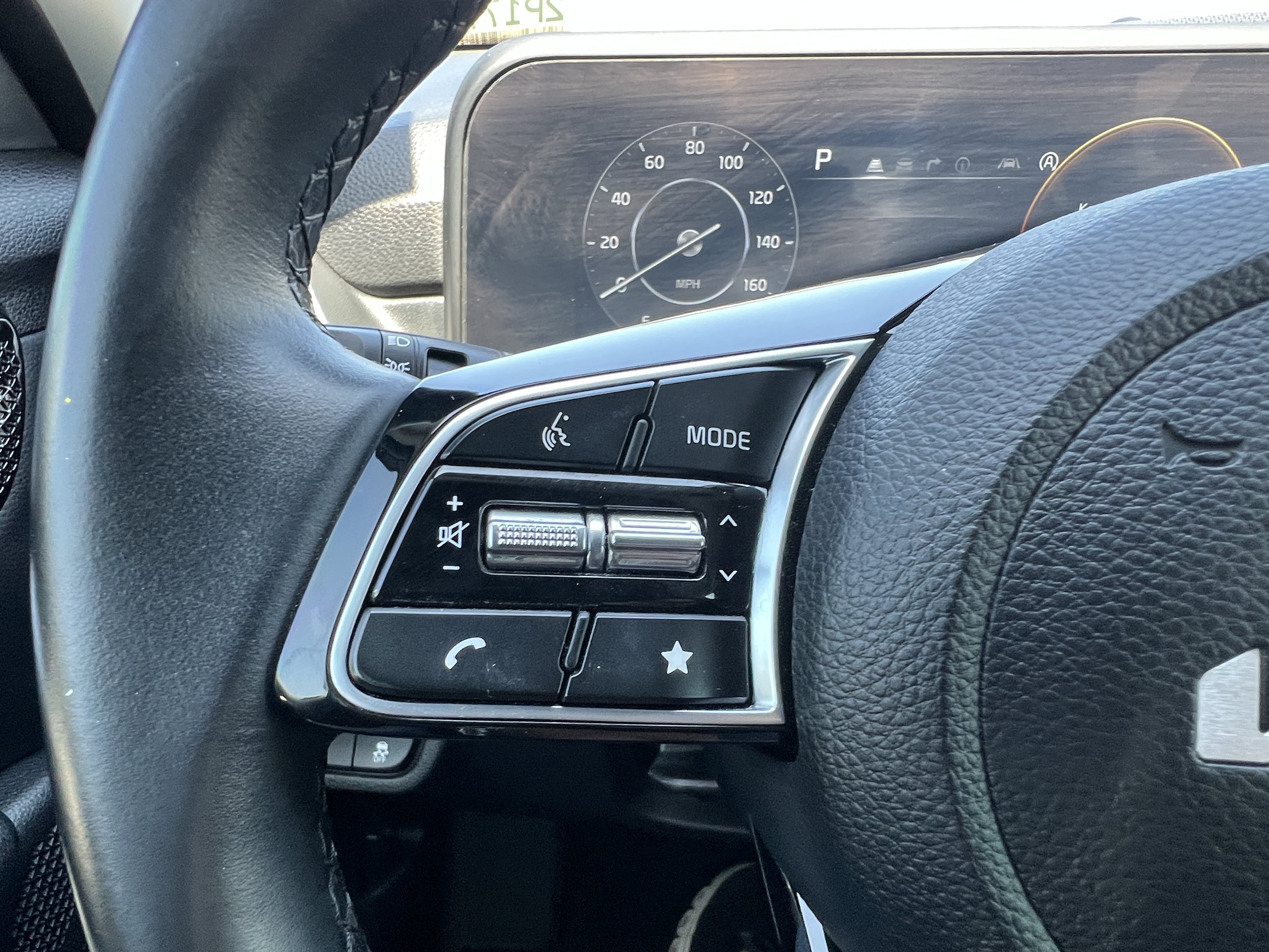 Certified 2024 Kia Seltos EX FWD image 24