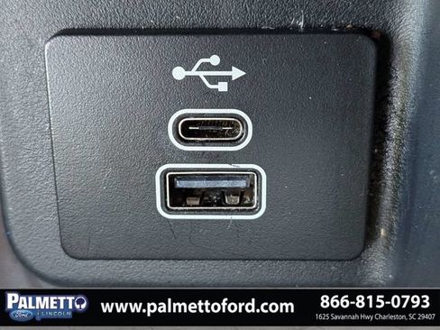 Used 2025 Ford Expedition Tremor AWD/4WD image 25