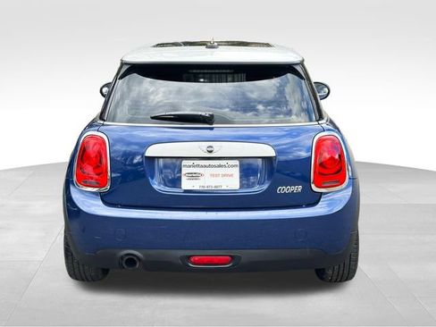 Used 2015 MINI Cooper 2-Door Hardtop image 4