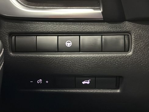 Used 2021 Nissan Rogue SL FWD image 31