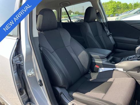Used 2025 Subaru Outback Premium w/ Popular Package #1A AWD/4WD image 23
