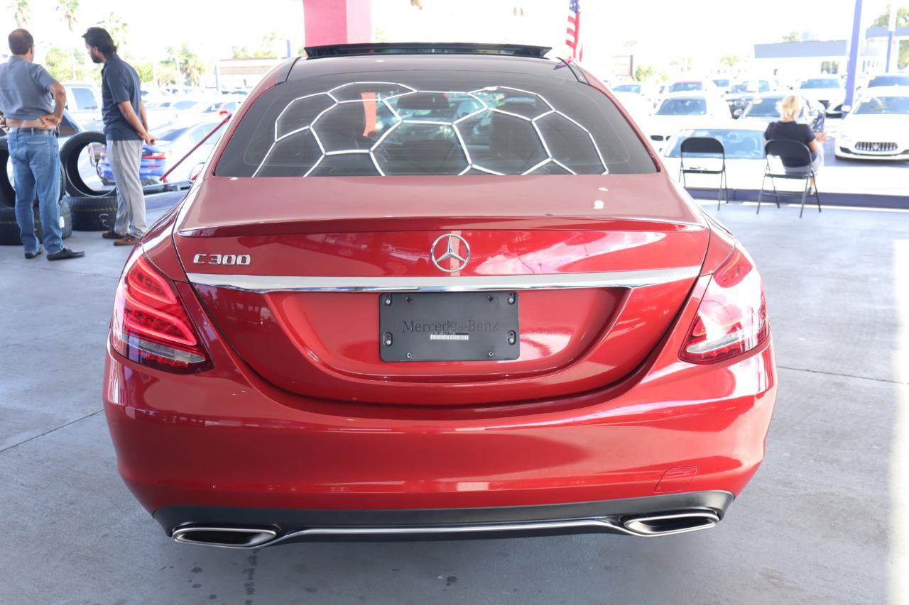 Used 2016 Mercedes-Benz C 300 Sedan image 8