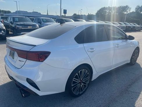 Used 2023 Kia Forte GT FWD image 3