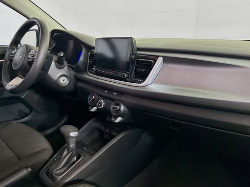 Used 2022 Kia Rio S image 28