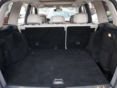 Used 2010 Mercedes-Benz GLK 350 2WD w/ Multimedia Pkg image 28