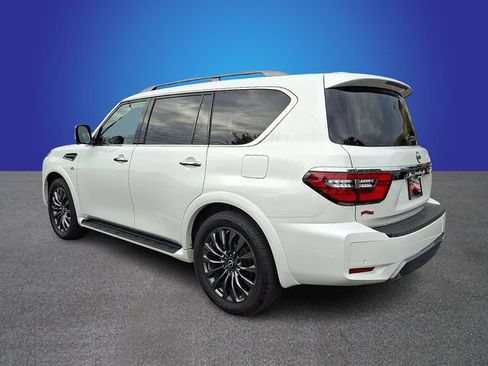 Used 2022 Nissan Armada Platinum w/ Captain's Chairs Package AWD/4WD image 7