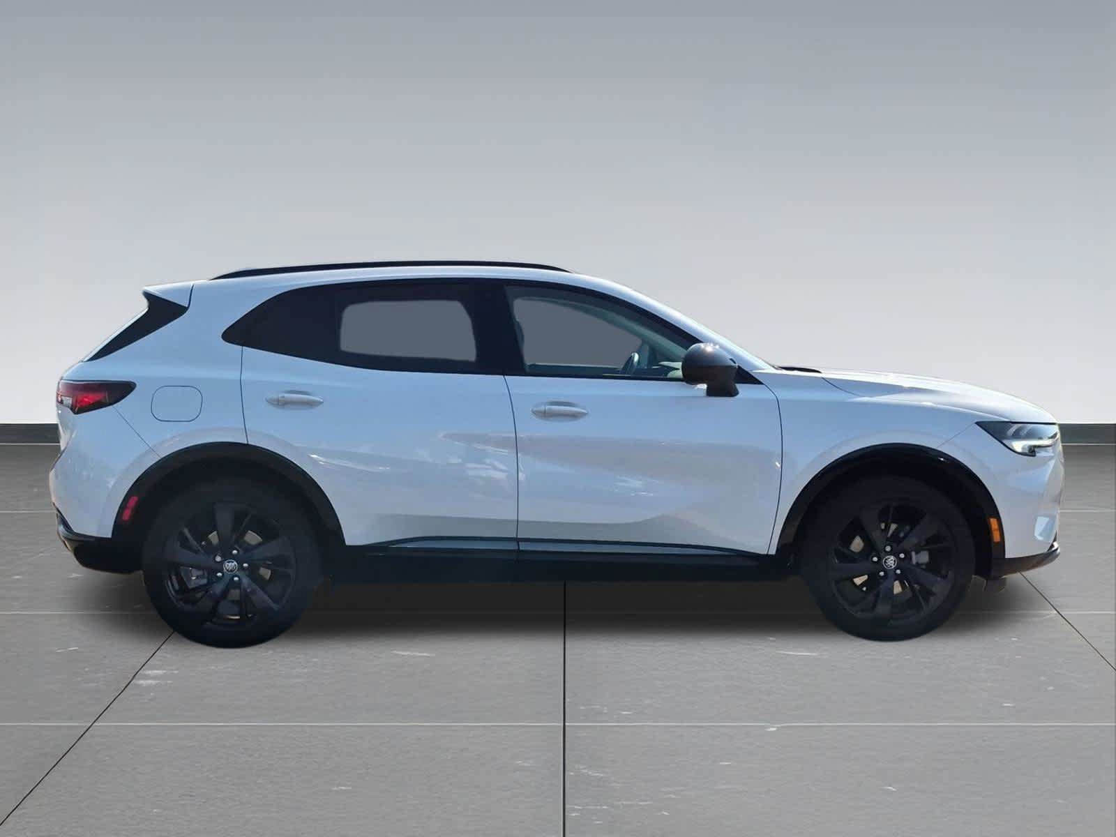 Used 2023 Buick Envision Essence w/ Sport Touring Package AWD/4WD image 7