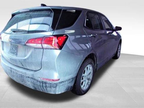 Used 2024 Chevrolet Equinox LS w/ Driver Confidence II Package image 4