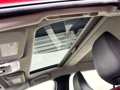 Used 2023 Toyota Prius Prime FWD image 18
