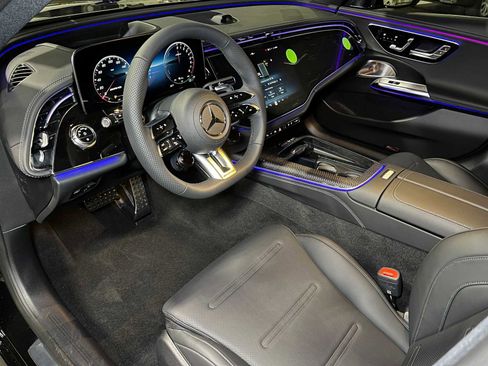 New 2026 Mercedes-Benz E 53 AMG e 4MATIC Sedan image 23
