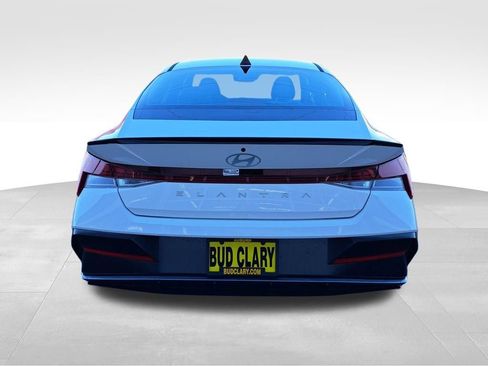 New 2026 Hyundai Elantra SEL Sport Premium FWD image 4